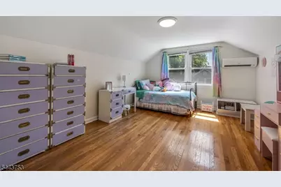 9 Midway Dr, Livingston, NJ 07039 - Photo 17