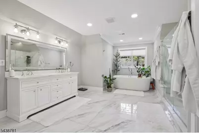 60 Nottingham Dr, Watchung, NJ 07069 - Photo 27