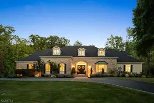 60 Nottingham Dr, Watchung, NJ 07069 - Photo 1