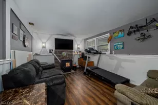 67 Cedar Tree Dr, Vernon, NJ 07422 - Photo 15