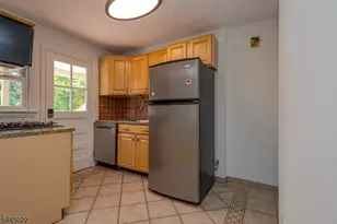 39 Amboy Ave, Metuchen, NJ 08840 - Photo 7