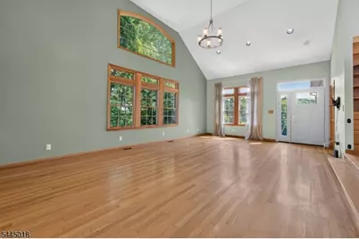 23 Blueberry Hl, Glen Gardner, NJ 08826 - Photo 5