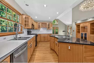 23 Blueberry Hl, Glen Gardner, NJ 08826 - Photo 15
