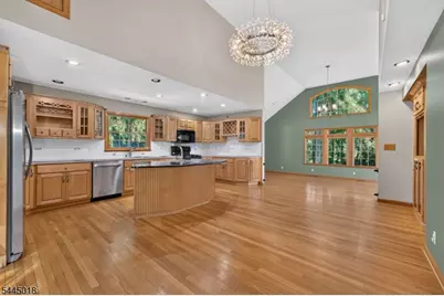 23 Blueberry Hl, Glen Gardner, NJ 08826 - Photo 11