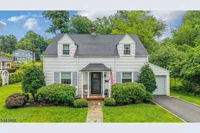 11 Manor Rd, Verona, NJ 07044 - Photo 1