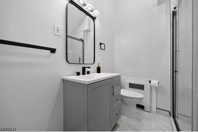29 Laurel Ave, Livingston, NJ 07039 - Photo 19