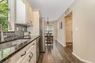 25 Forsgate Terrace, Clinton Township, NJ 08801 - Photo 19