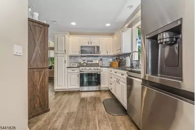 25 Forsgate Ter, Clinton Township, NJ 08801 - Photo 21