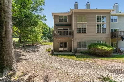 25 Forsgate Ter, Clinton Township, NJ 08801 - Photo 3