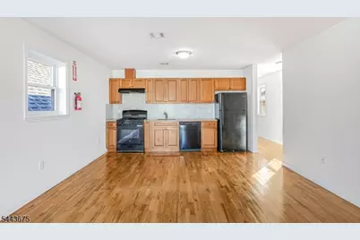 326 Magnolia Ave, Elizabeth, NJ 07206 - Photo 3