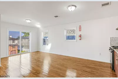 326 Magnolia Ave, Elizabeth, NJ 07206 - Photo 5