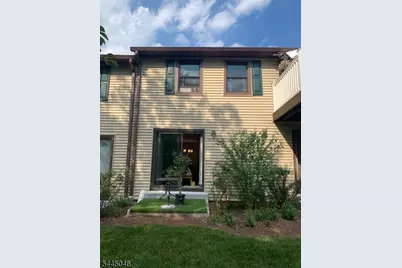 70-10 Prospect St, Metuchen, NJ 08840 - Photo 5