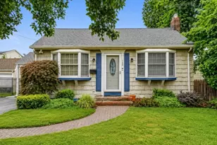 135 Rosewood Terrace, Linden, NJ 07036 - Photo 1