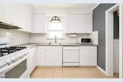 26 W Price St #1, Linden, NJ 07036 - Photo 5