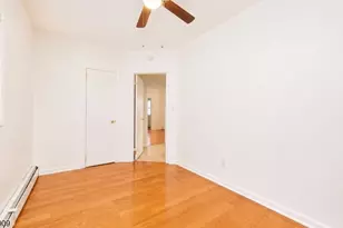 26 W Price St, Linden, NJ 07036 - Photo 9