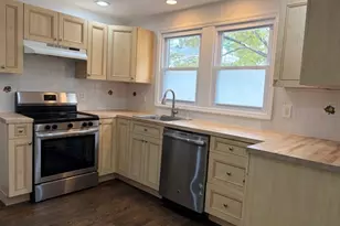 298 Farrant Terrace, Teaneck Township, NJ 07666 - Photo 5