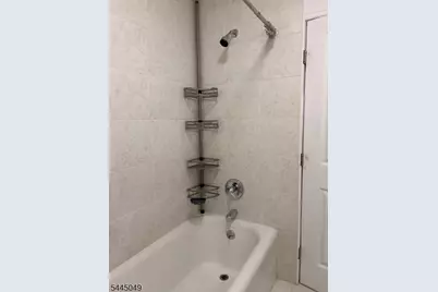 298 Farrant Ter #1, Teaneck Township, NJ 07666 - Photo 15