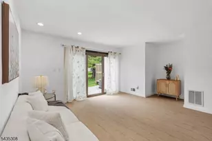 309 English Pl, Bernards Township, NJ 07920 - Photo 11