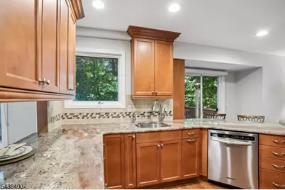 70 Clarken Dr, West Orange Township, NJ 07052 - Photo 11