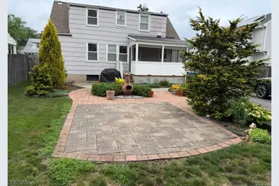 232 N Jackson Ave, North Plainfield, NJ 07060 - Photo 3