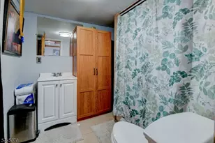 136 Sylvan Ave, Newark, NJ 07104 - Photo 9