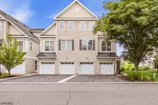 99 Swing Bridge Ln, South Bound Brook Boro, NJ 08880 - Photo 3
