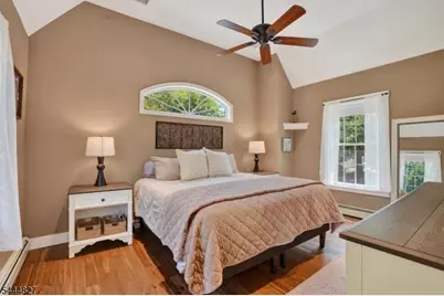 43 Chestnut St, Livingston, NJ 07039 - Photo 19