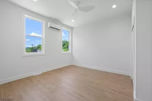 125 Main St, Hampton Boro, NJ 08827 - Photo 19