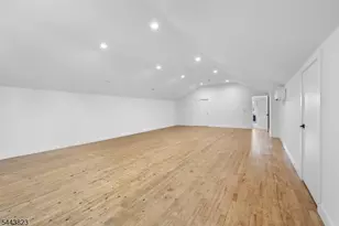 125 Main St, Hampton Boro, NJ 08827 - Photo 27