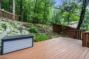 76 Valley View Dr, Rockaway Township, NJ 07866 - Photo 19
