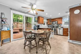 76 Valley View Dr, Rockaway Township, NJ 07866 - Photo 5
