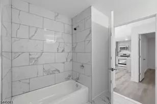 566 Springfield Ave, Newark, NJ 07103 - Photo 7