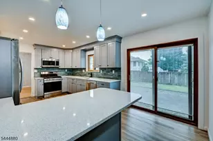 5 Stonebridge Ct, Denville, NJ 07834 - Photo 25