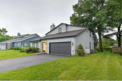 5 Stonebridge Ct, Denville, NJ 07834 - Photo 3