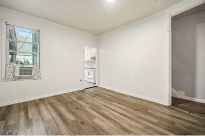 222 Astor St, Newark, NJ 07114 - Photo 5