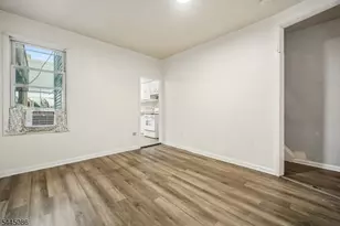 222 Astor St, Newark, NJ 07114 - Photo 5