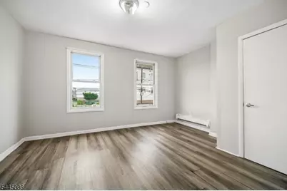 222 Astor St, Newark, NJ 07114 - Photo 11