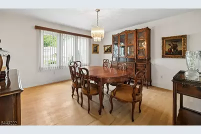 12 Arbor Ct, Livingston, NJ 07039 - Photo 7