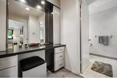 12 Arbor Ct, Livingston, NJ 07039 - Photo 21