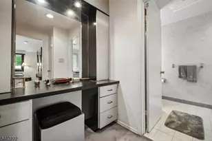 12 Arbor Ct, Livingston, NJ 07039 - Photo 21
