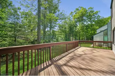 12 Arbor Ct, Livingston, NJ 07039 - Photo 35