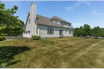 21 Benjamin Drive, Franklin Township, NJ 07882 - Photo 27