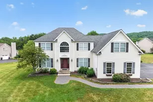 21 Benjamin Dr, Franklin Township, NJ 07882 - Photo 1