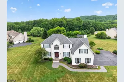 21 Benjamin Drive, Franklin Township, NJ 07882 - Photo 29