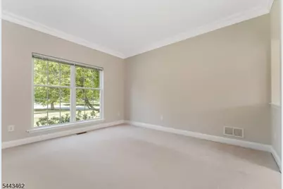 21 Benjamin Drive, Franklin Township, NJ 07882 - Photo 7