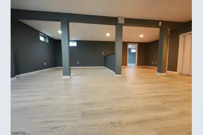 50 Hepburn Rd, Clifton, NJ 07012 - Photo 19