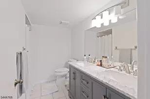 114 Federal Hill Rd, Pompton Lakes, NJ 07442 - Photo 11