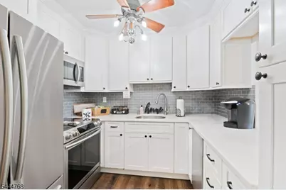 114 Federal Hill Rd, Pompton Lakes, NJ 07442 - Photo 3