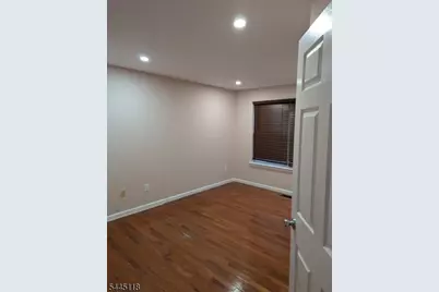 316 Ventnor Ct, Piscataway Township, NJ 08854 - Photo 11