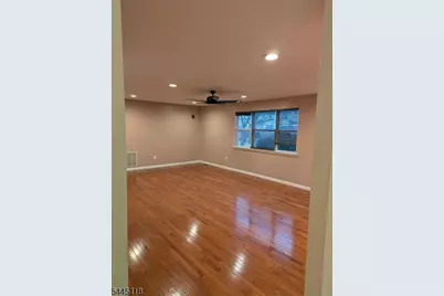 316 Ventnor Ct, Piscataway Township, NJ 08854 - Photo 9